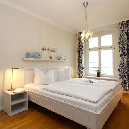 Jagdschloss Zu 13 Apartment *